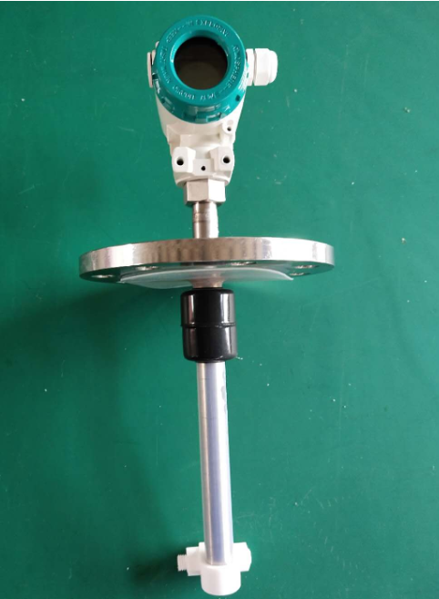 ?防腐型浮球液位計